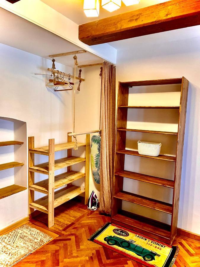 Apartament Rustic In Centrul Istoric Brasov Exterior photo